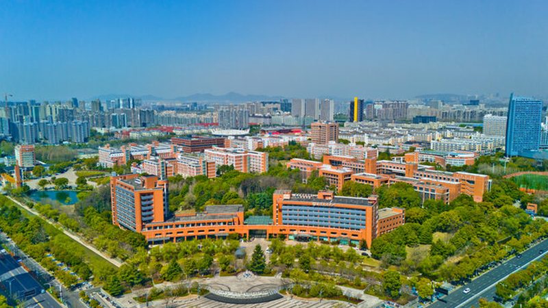 电子产品型号分类解析：解码技术与应用**