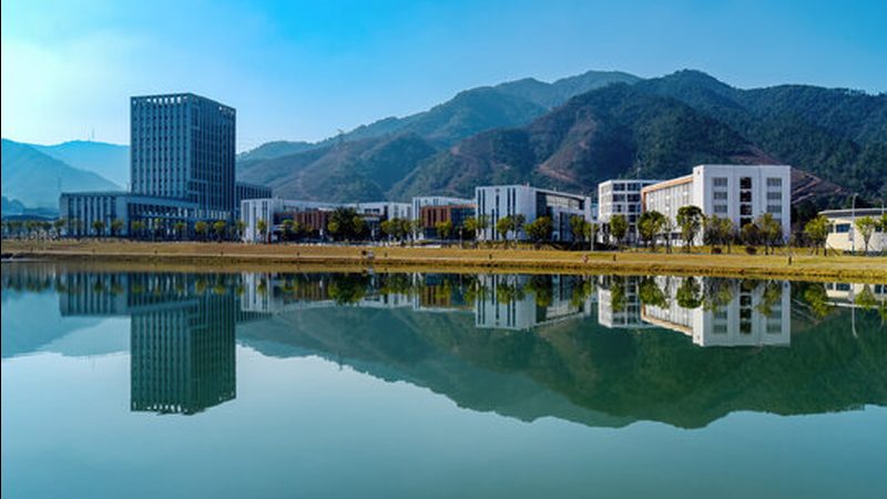 电子科技公司经营范围加盟，如何把握关键要素？**